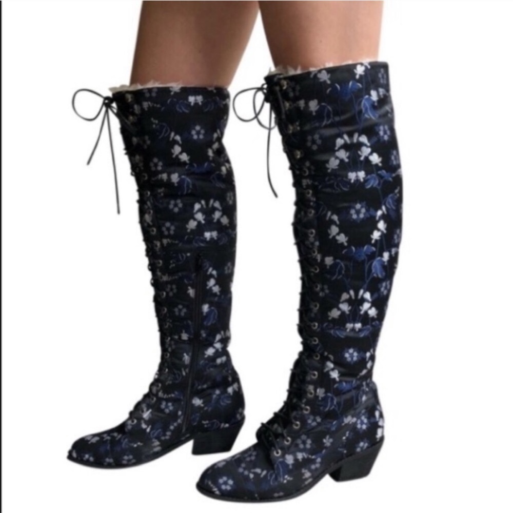 RARE Jeffery Campbell Joe Embroidered Lace Up Boot